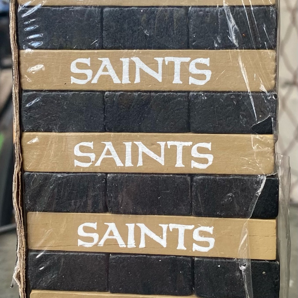 Black and Gold Saints Decor Accents